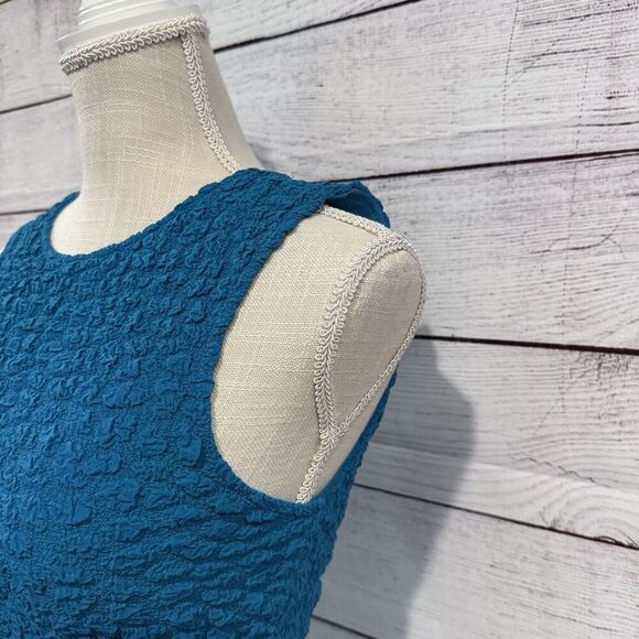 By Anthropologie Textured Mini Shift Dress Size XXS Blue New Stretch Sleeveless - Picture 6 of 10